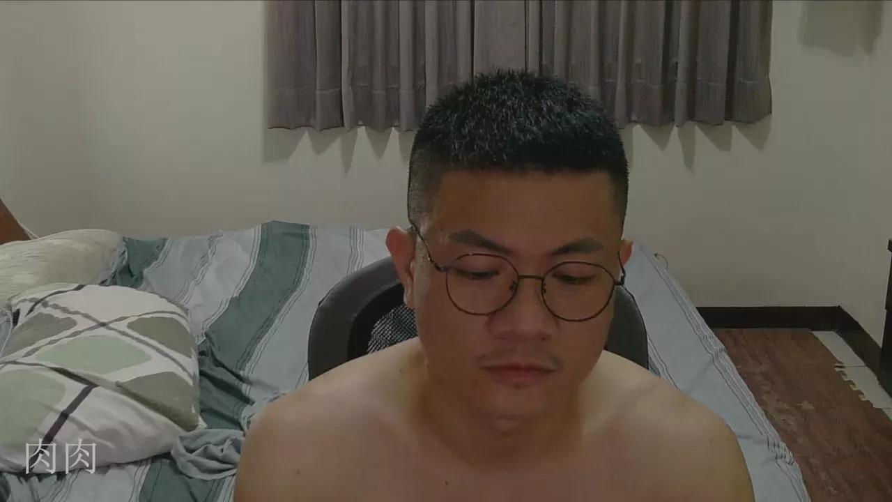 _YOMOY_ on Cam4 
