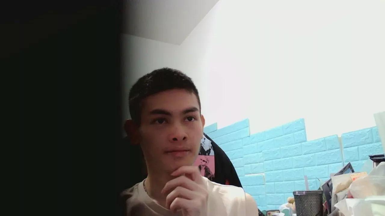 a22322270 on Cam4 