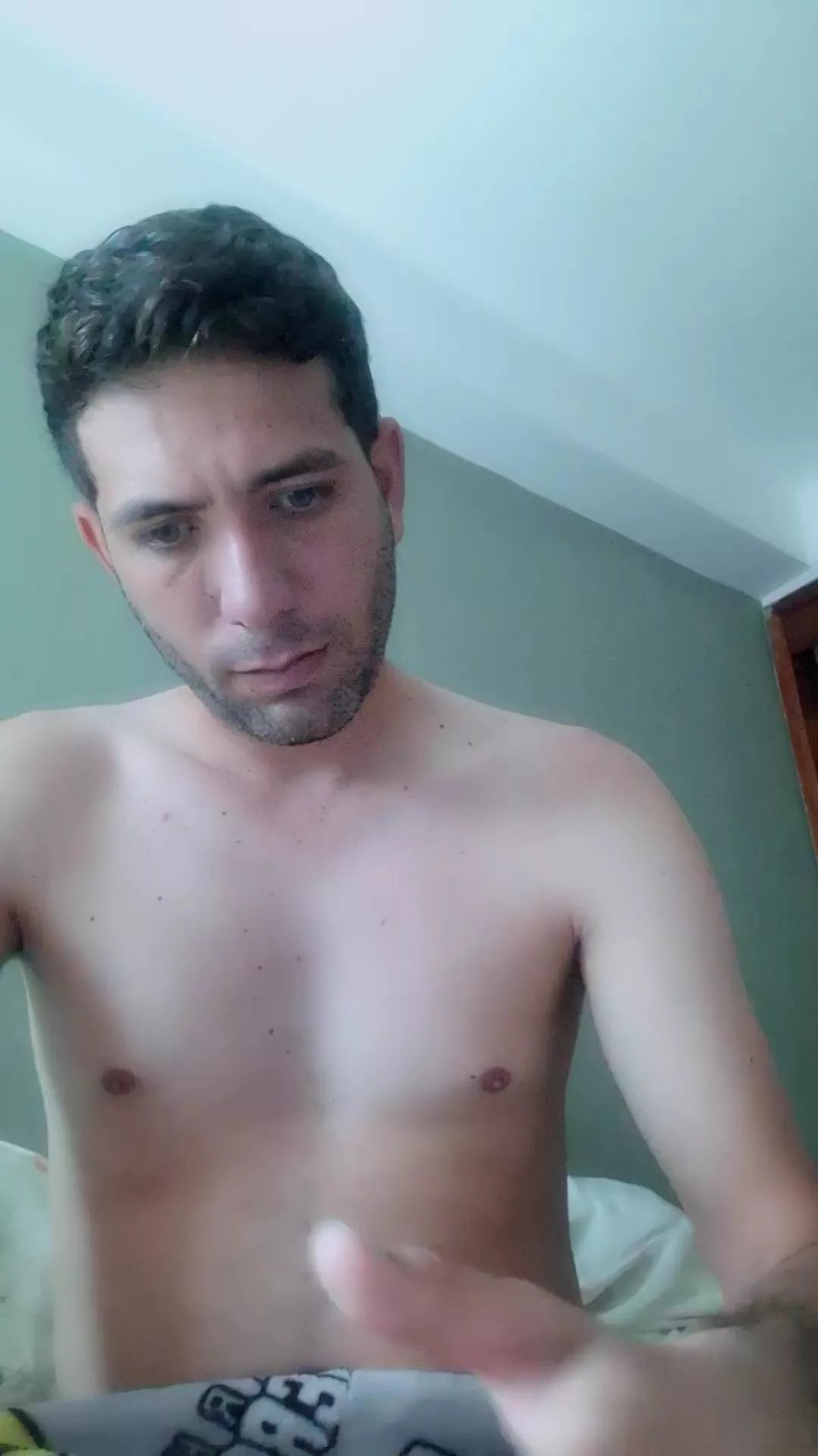 Offline Ajgo19 on Cam4