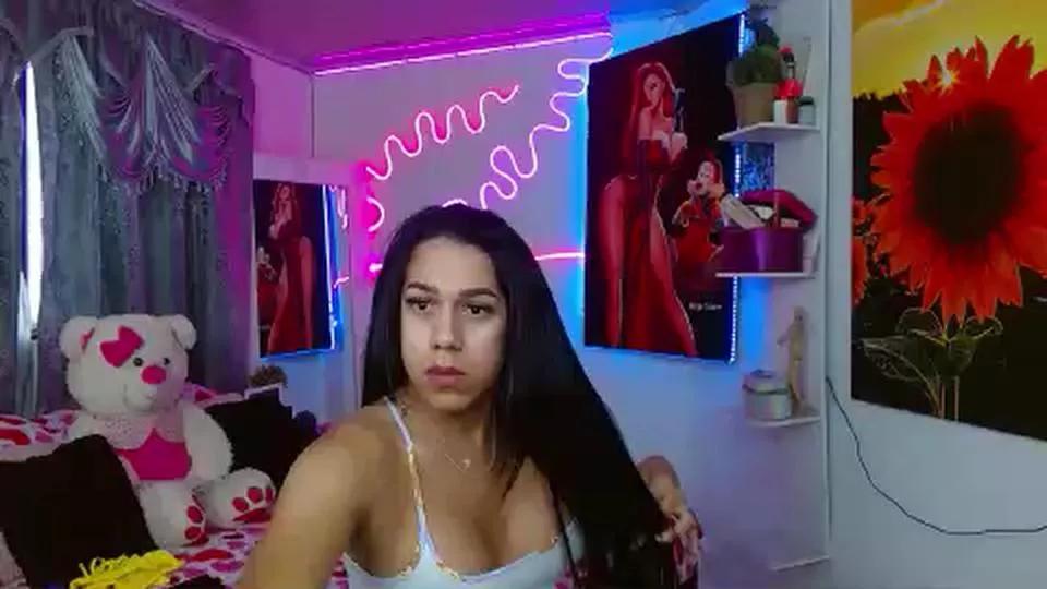 Aleja_Venus on Cam4 
