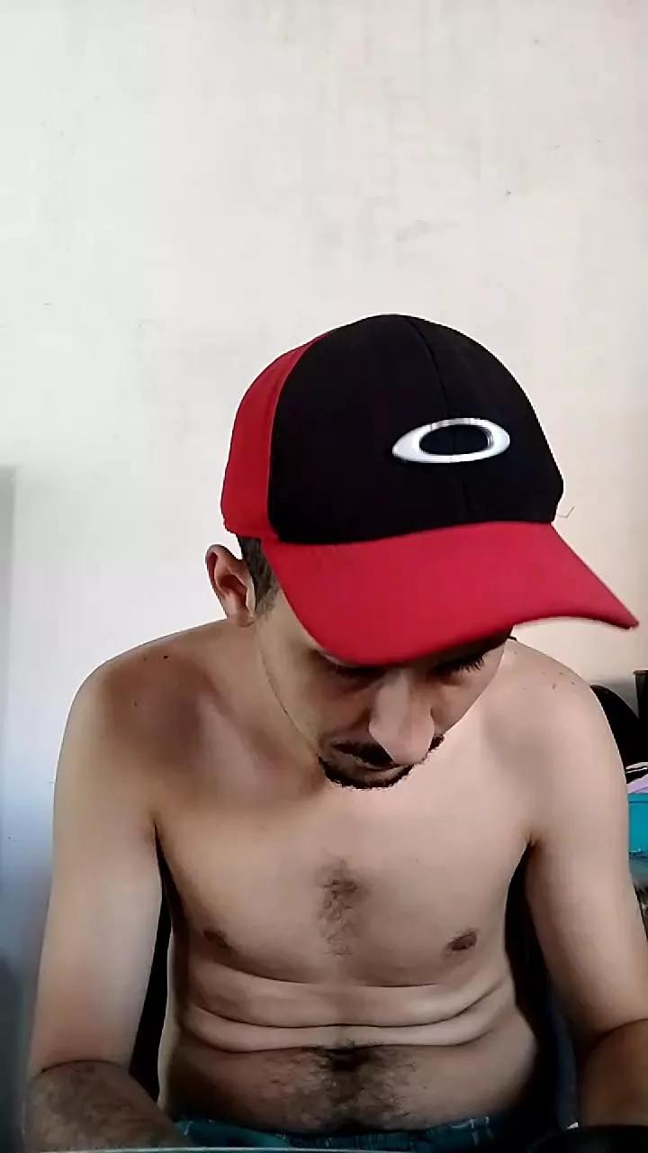 Alemaoroludo2 on Cam4 