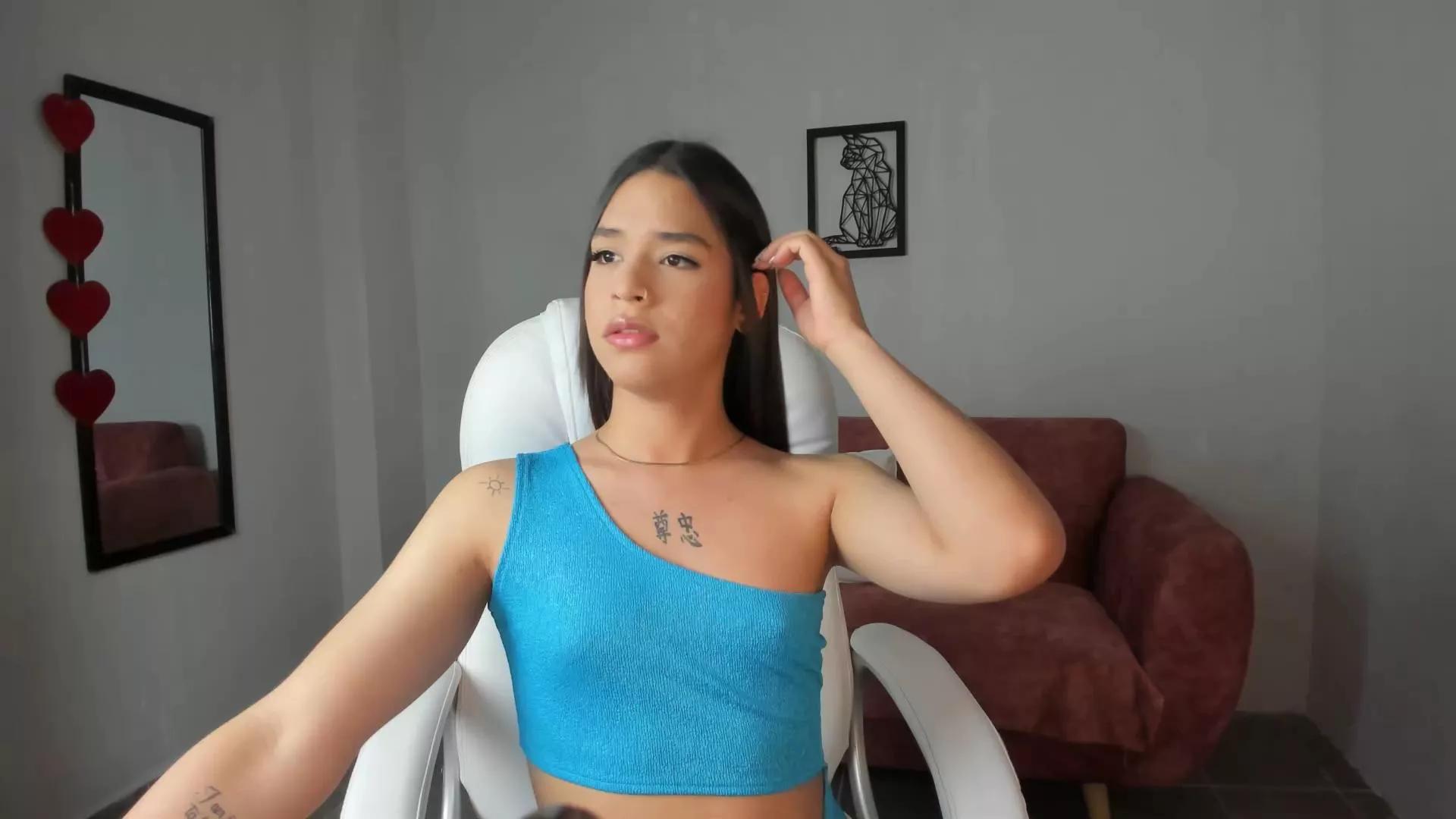 AliceSecrets on Cam4 