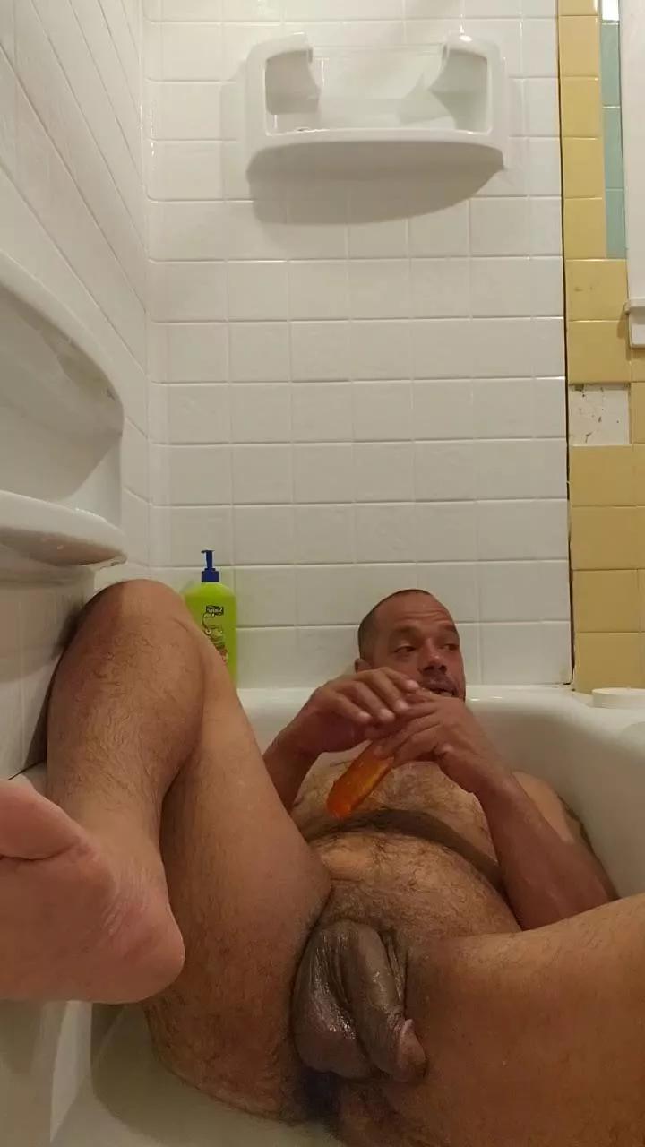 Alvi45 on Cam4 