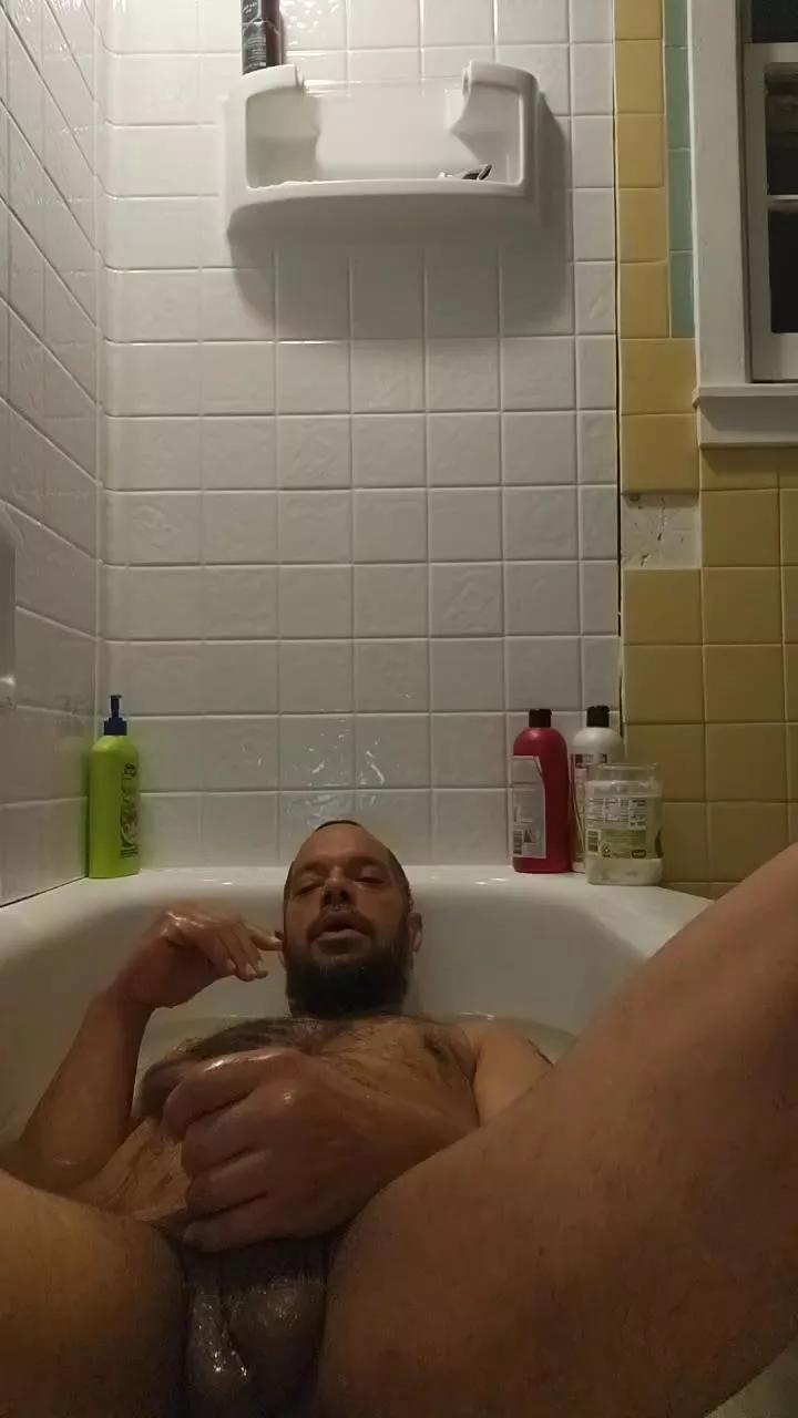 Alvi45 on Cam4 