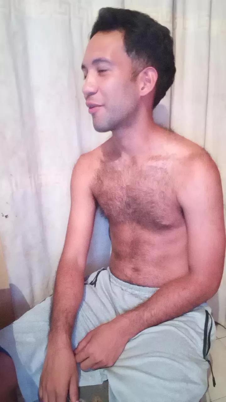 aly_pig_hot on Cam4 