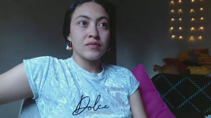 Amitlu_ on Cam4 