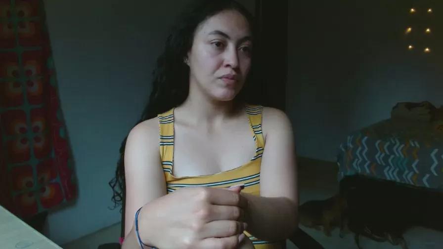 Amitlu_ on Cam4 