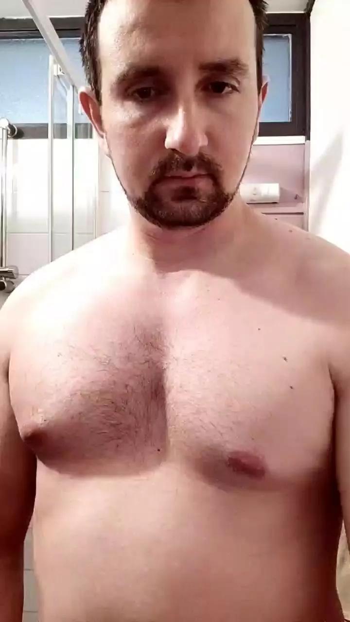 Artorias94x on Cam4 