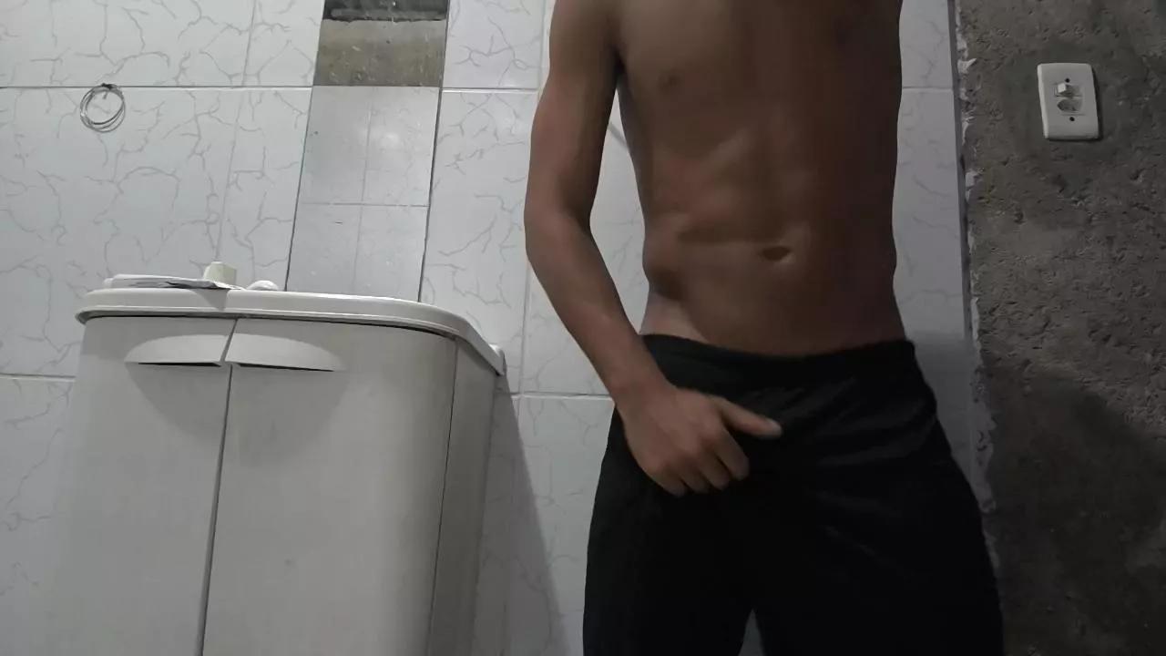 Avastmill on Cam4 