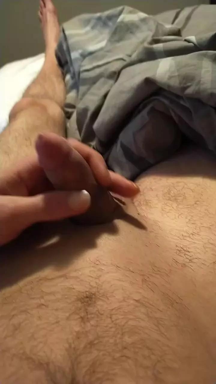 axes00 on Cam4 