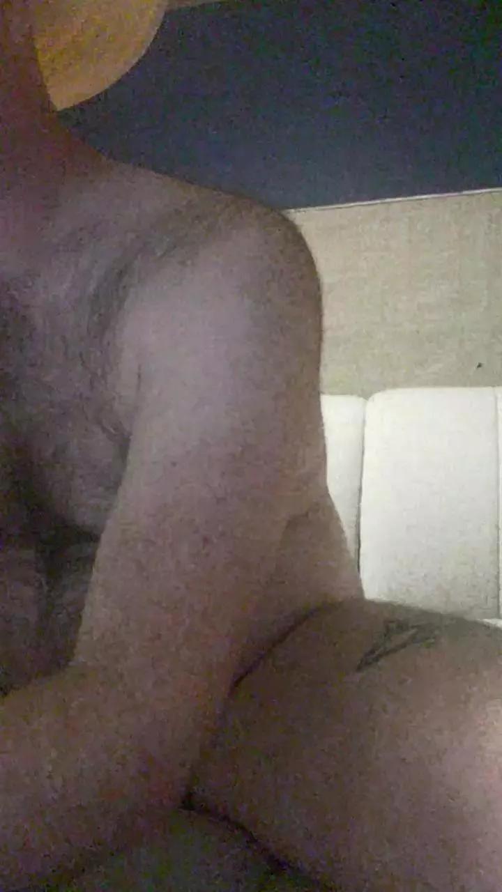 badger69696969 on Cam4 