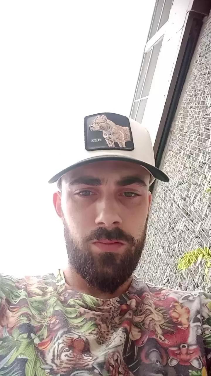 Bcn18Real on Cam4 