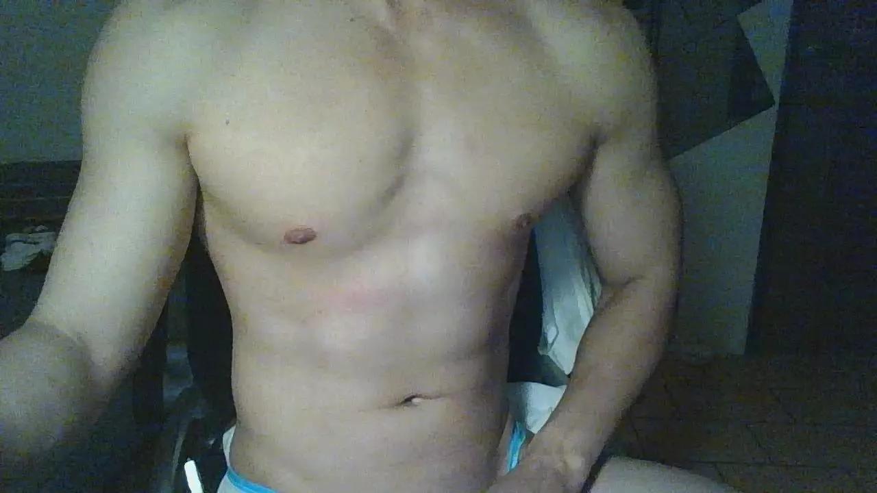 bigdragon0857 on Cam4 