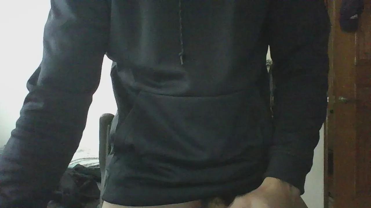 bigdragon0857 on Cam4 