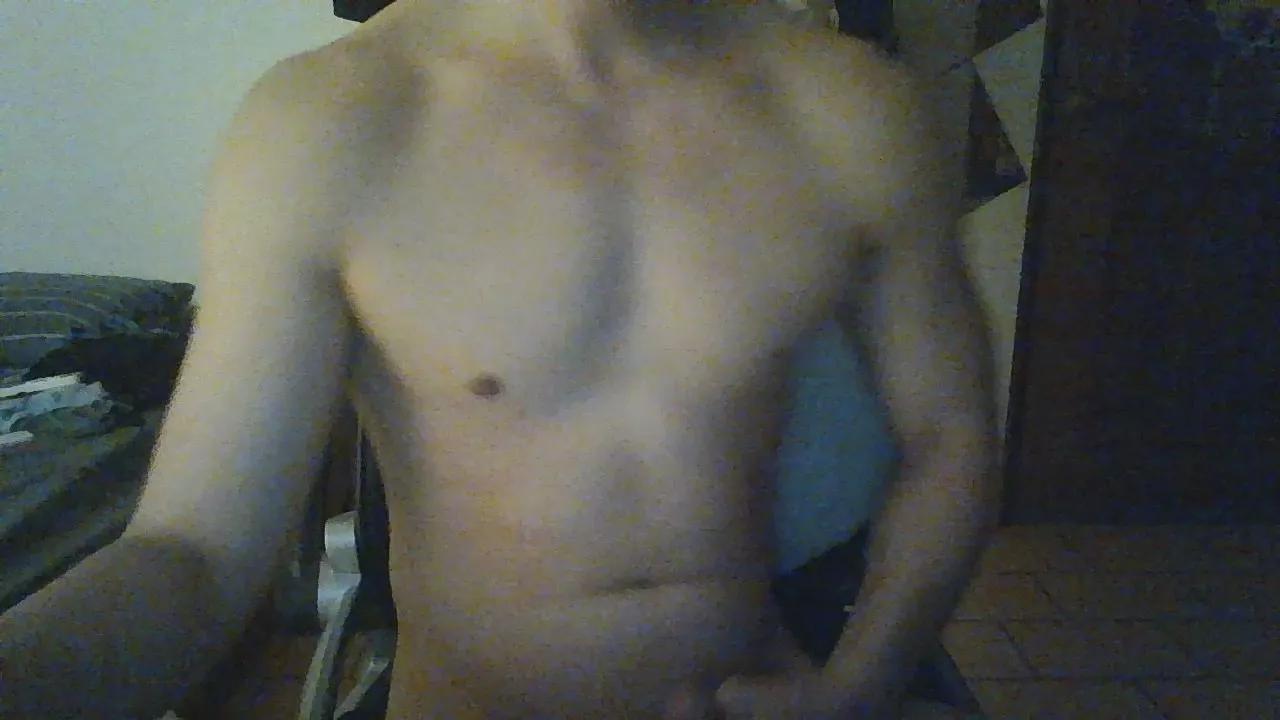 bigdragon0857 on Cam4 