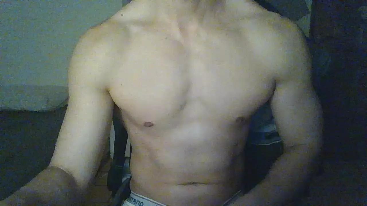 bigdragon0857 on Cam4 
