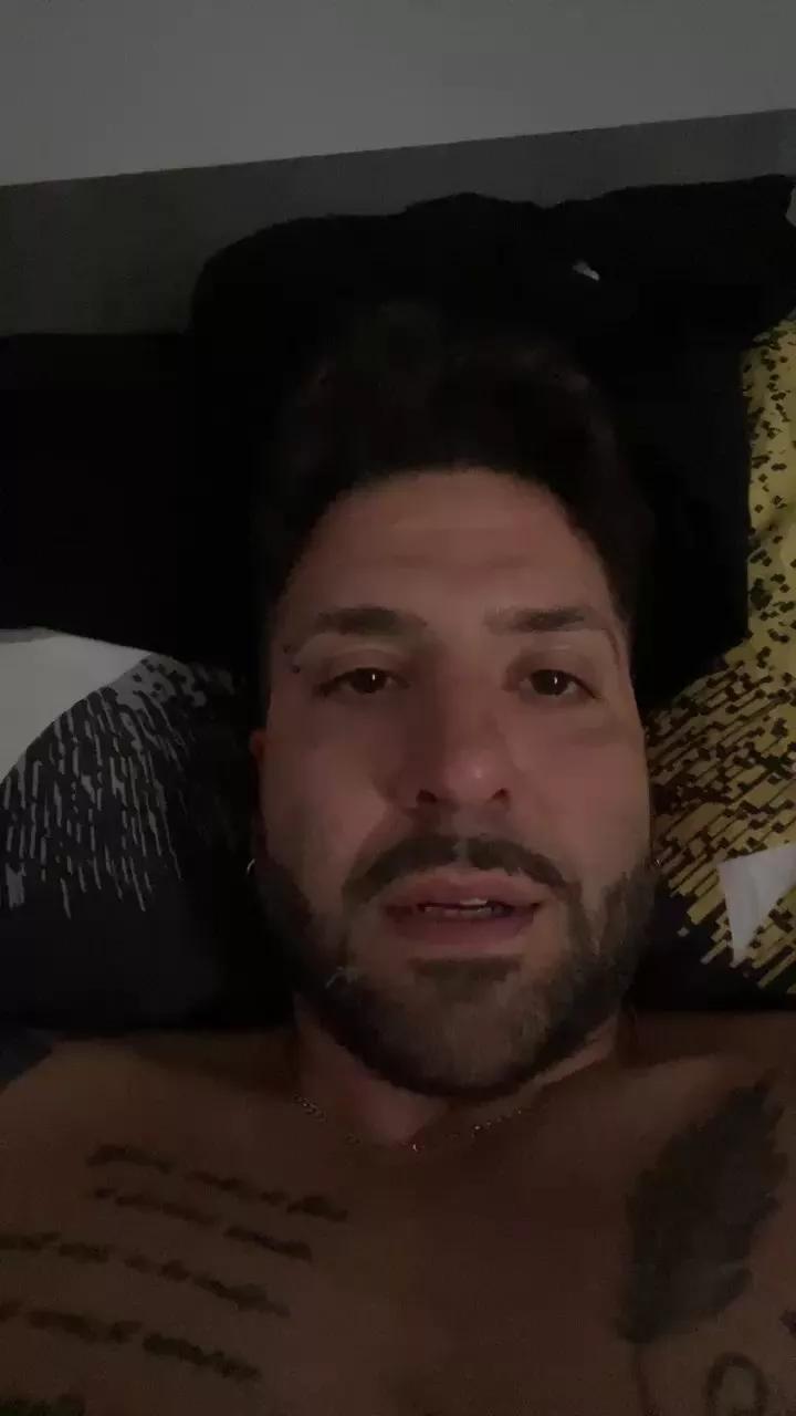 Biricchinihold on Cam4 