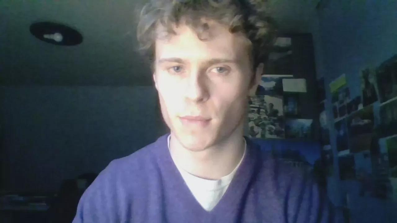 blondyguyyy on Cam4 