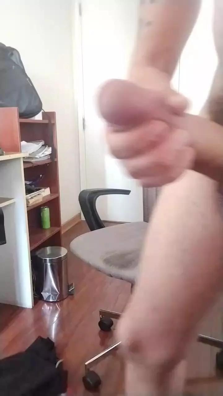 BoyToyMnstrCock on Cam4 