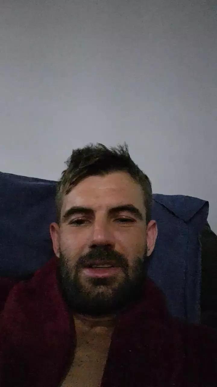 BryanTips on Cam4 