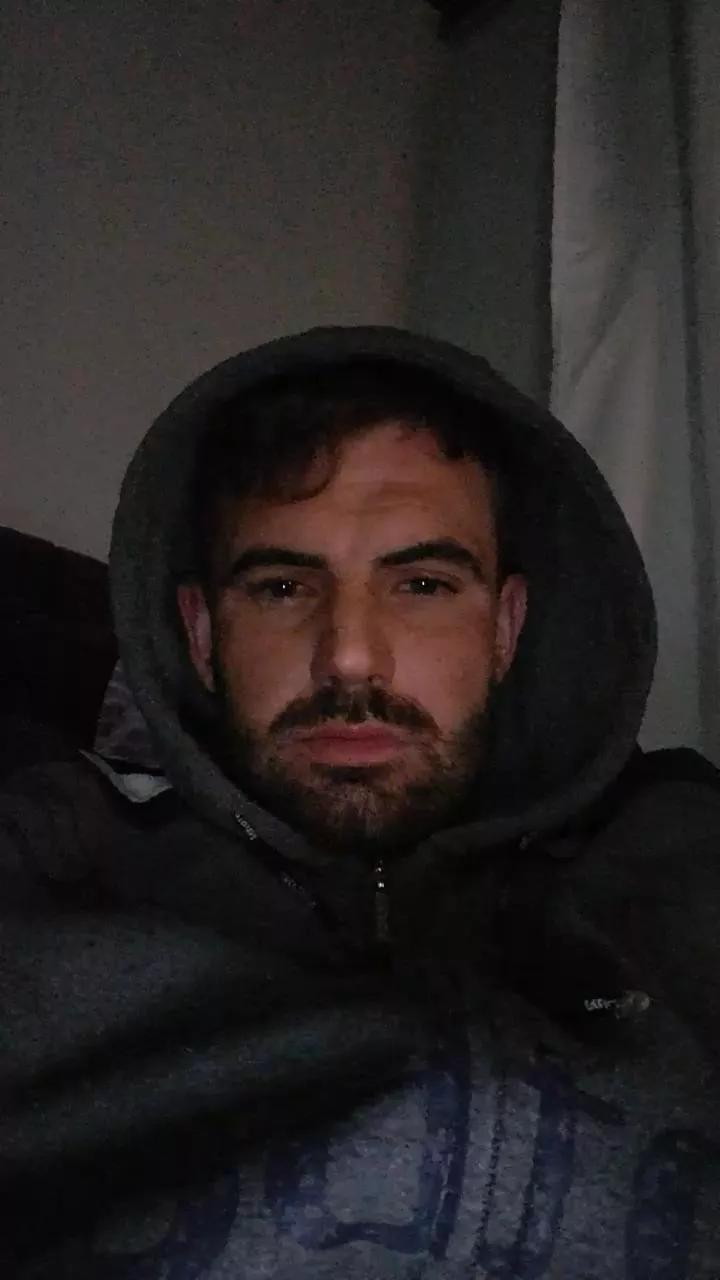 BryanTips on Cam4 