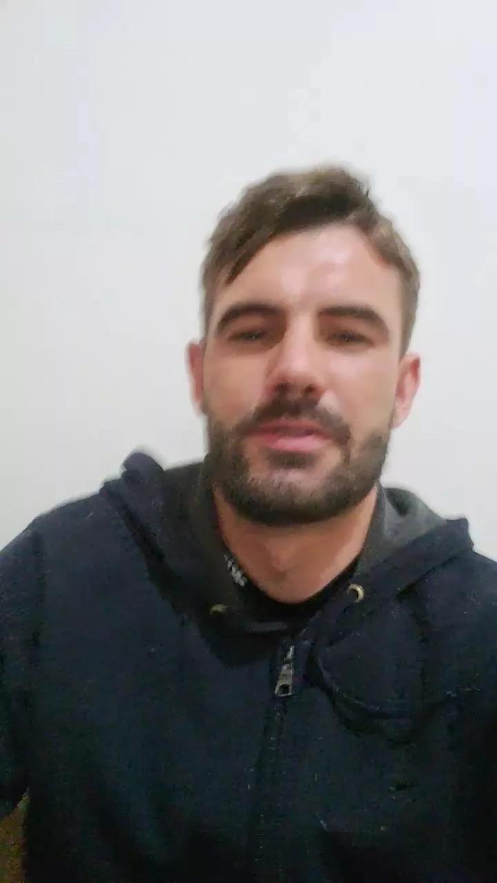 BryanTips on Cam4 