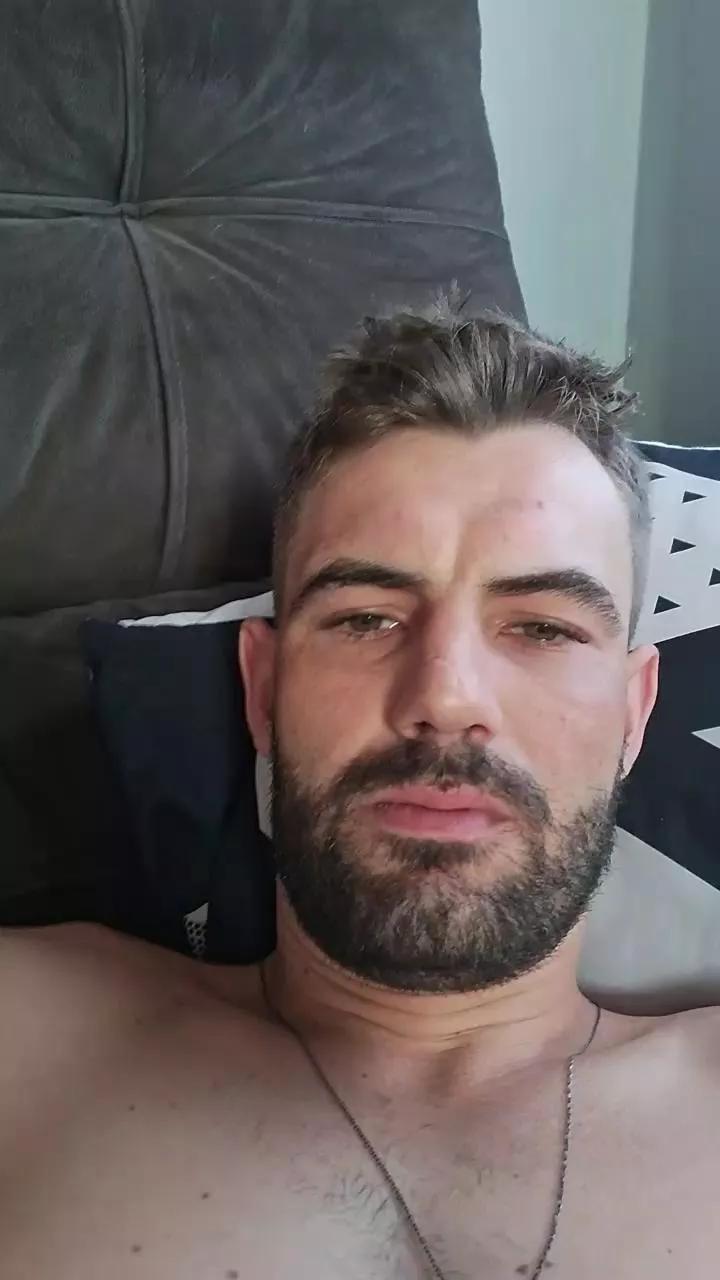 BryanTips on Cam4 