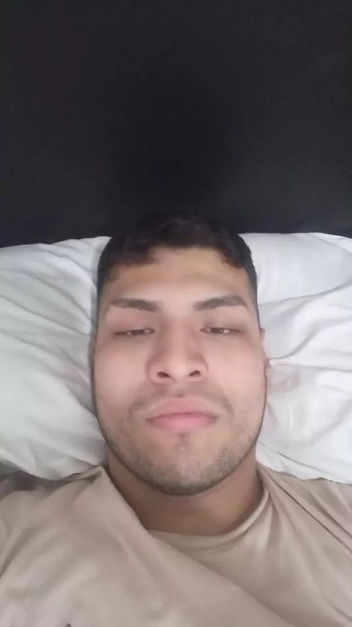 Offline Causariko on Cam4