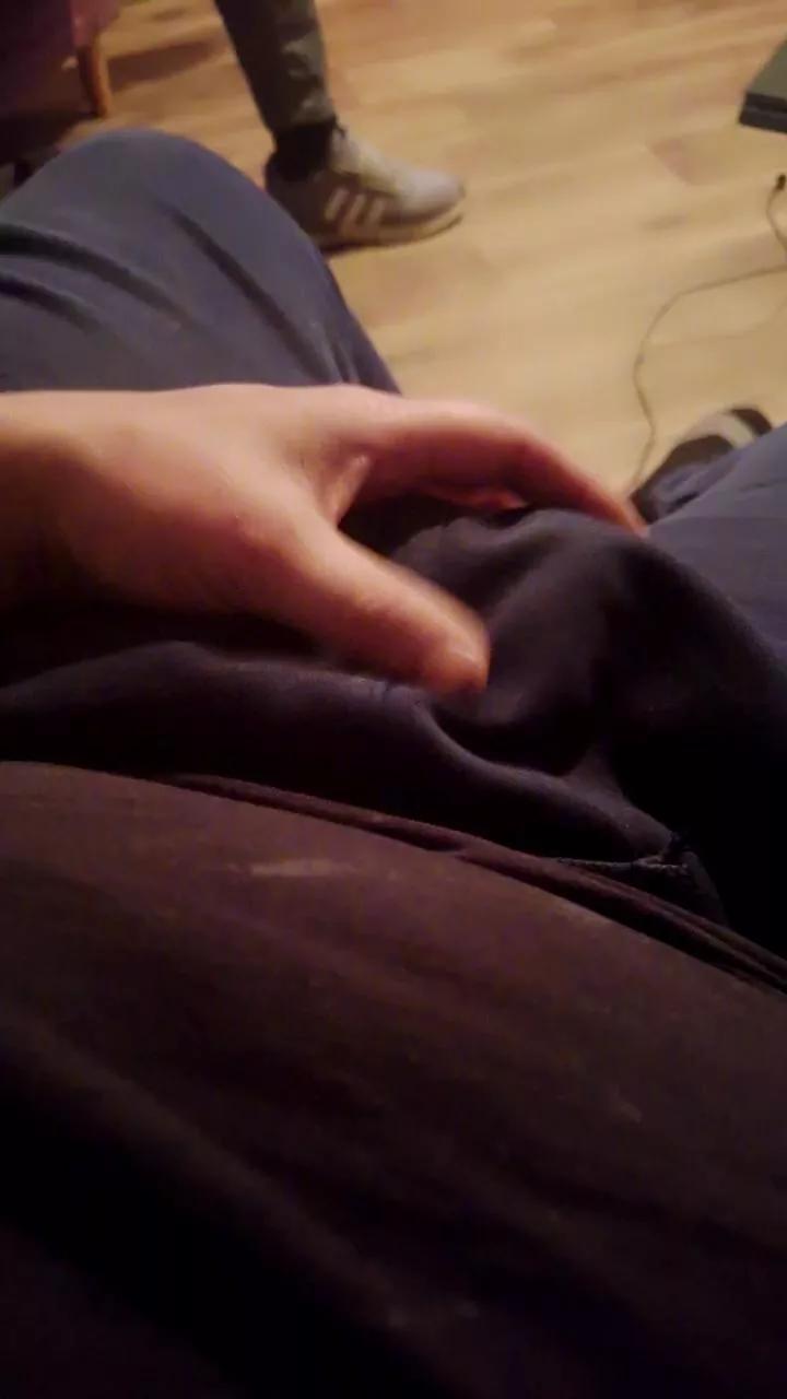 Chavbear on Cam4 