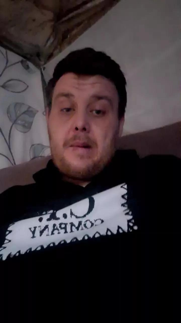 Chavbear on Cam4 