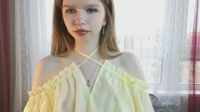 CloverChapel on Cam4 
