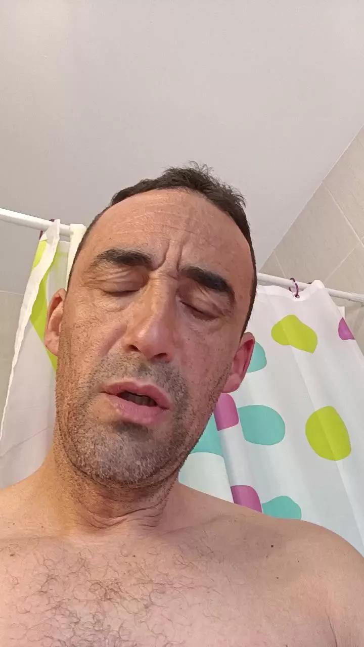comilon77 on Cam4 