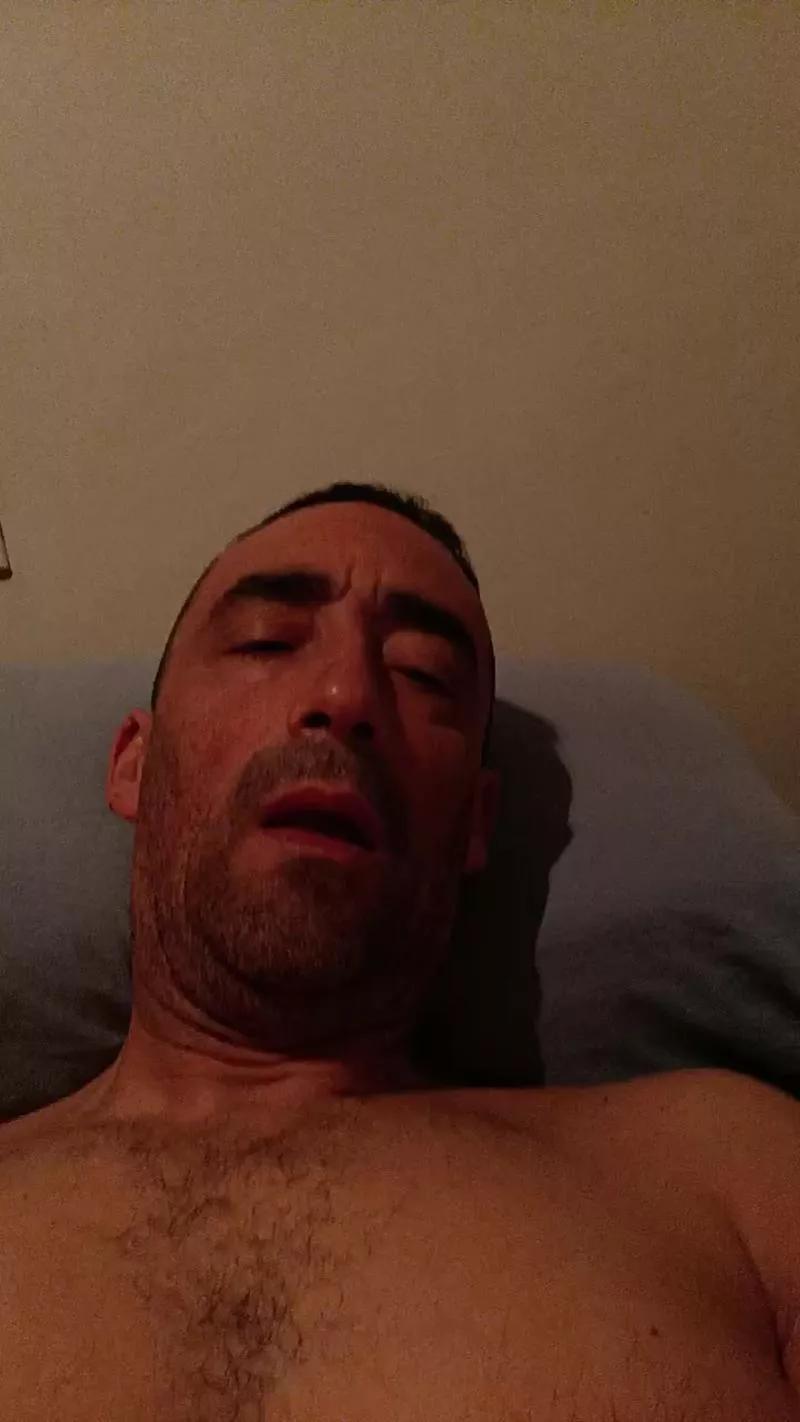 comilon77 on Cam4 