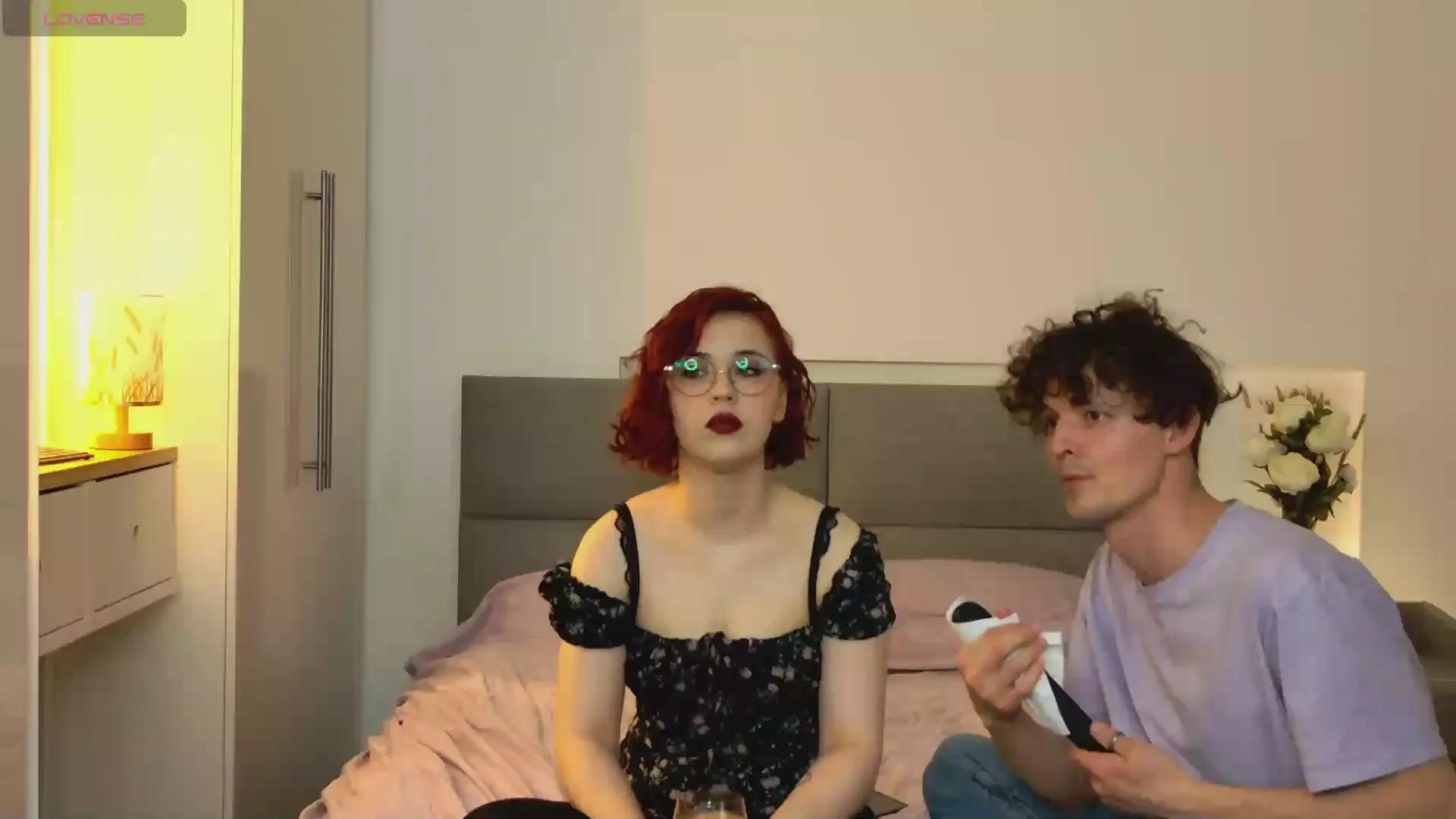 coupleoffire on Cam4 