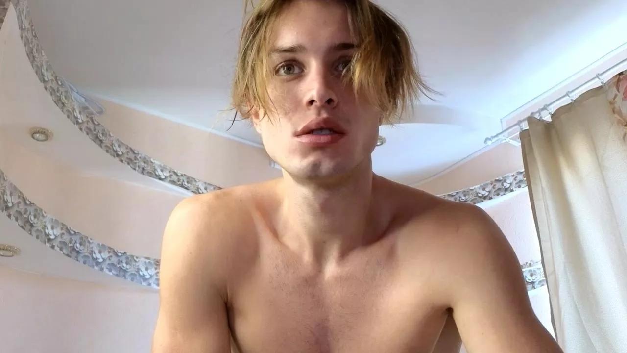 cryptongood on Cam4 