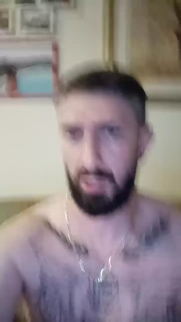 Offline Css85 on Cam4