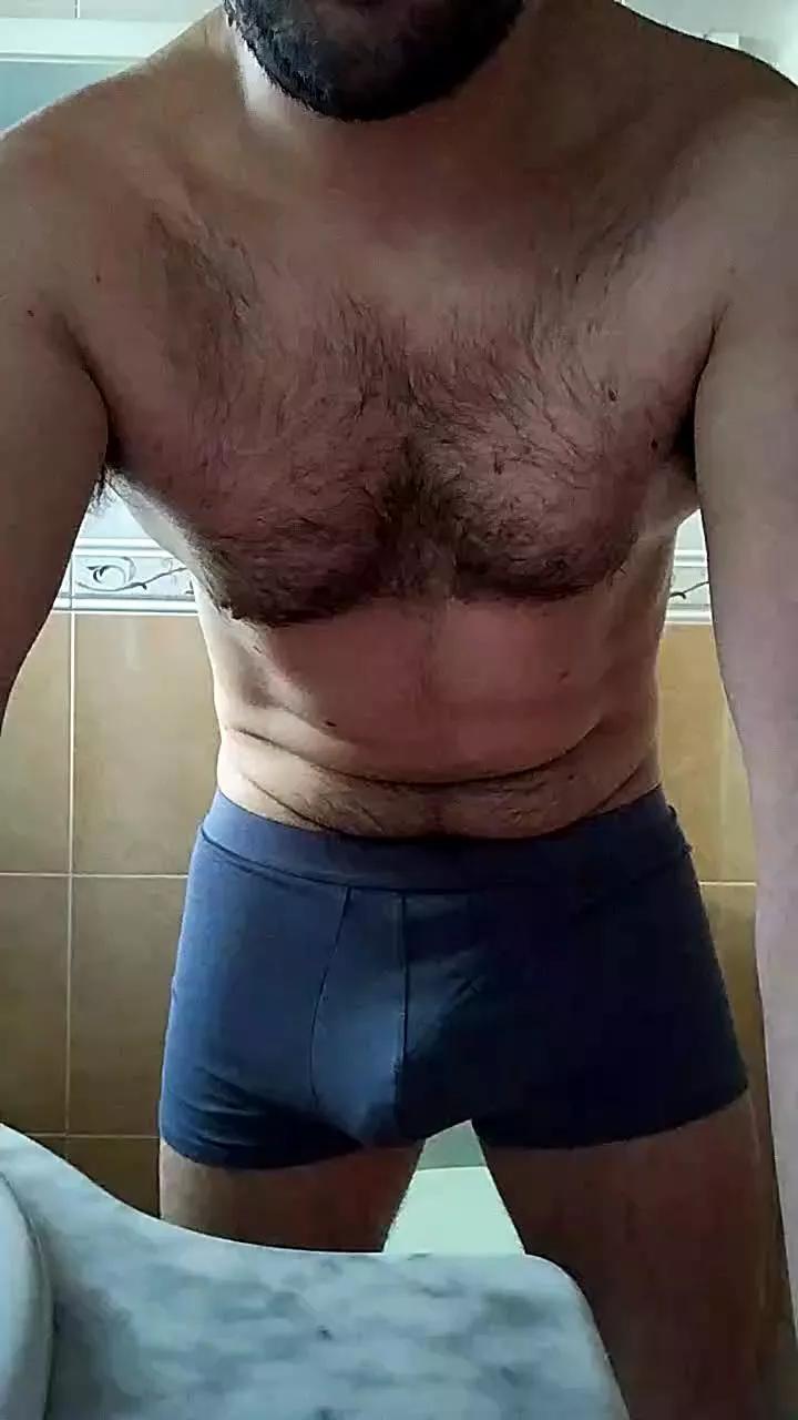 Curioso26xxx on Cam4 