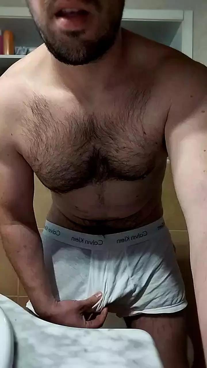 Curioso26xxx on Cam4 