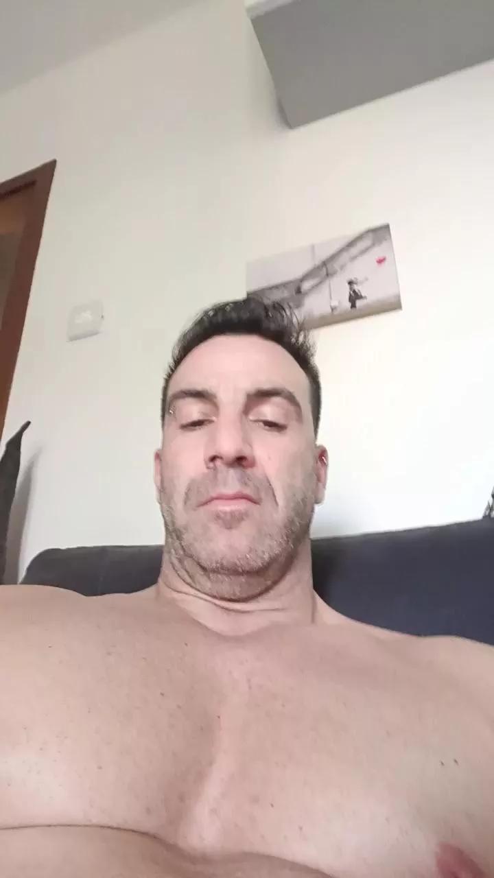 Davecabalho on Cam4 