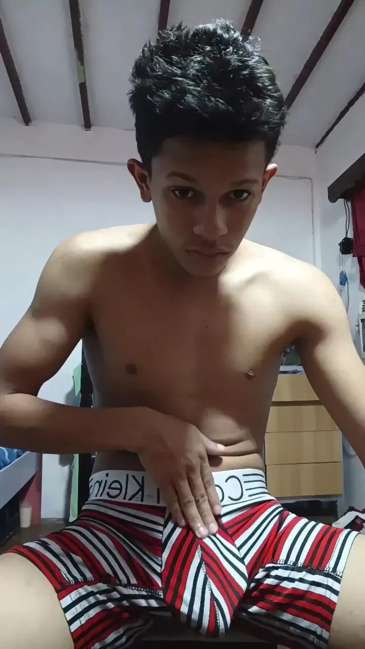 Offline Dirty_fullhappy on Cam4