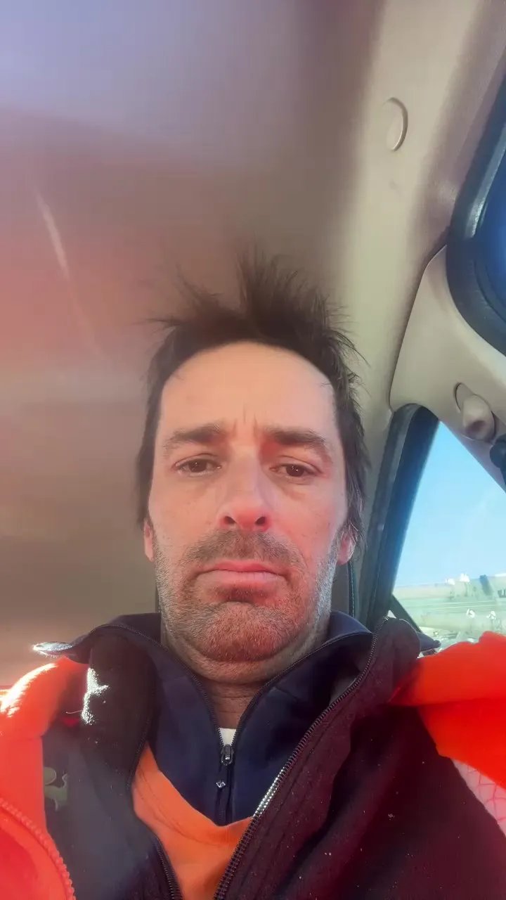 Offline DirtyDad_hot on Cam4