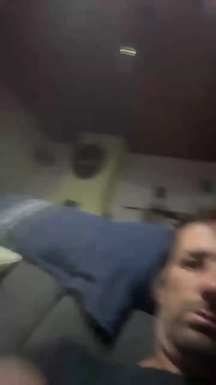 Offline DirtyDad_hot on Cam4