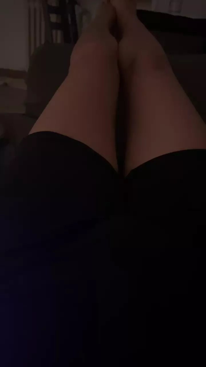 Offline Elisabettafoor on Cam4