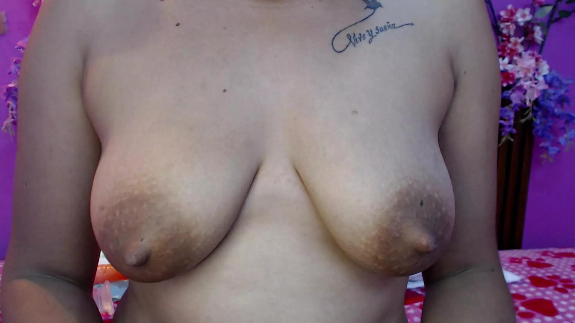 elupitabarbara1 on Cam4 