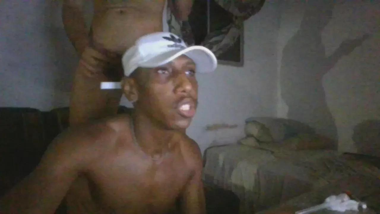 enzo_bllazi on Cam4 