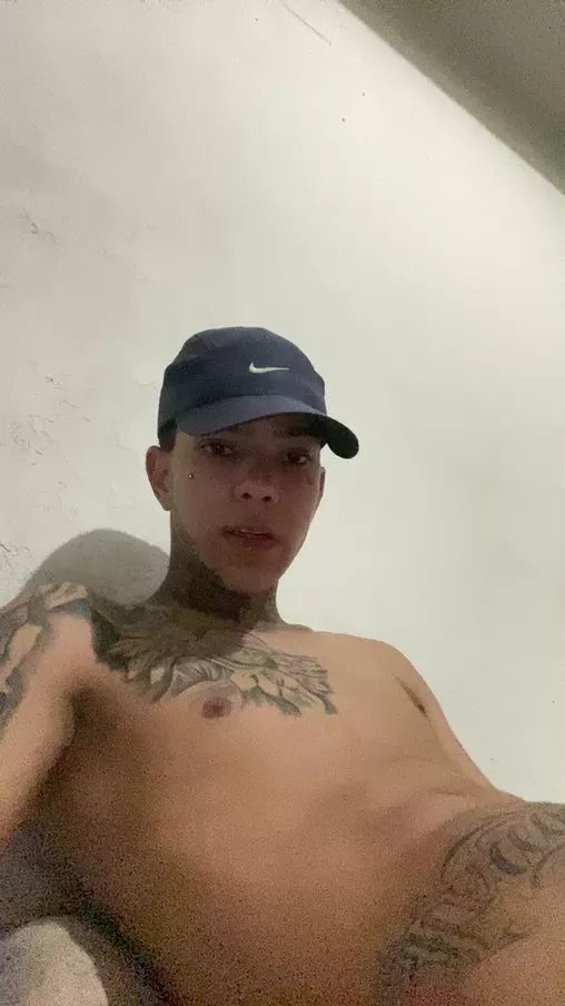 Offline Eookevin on Cam4