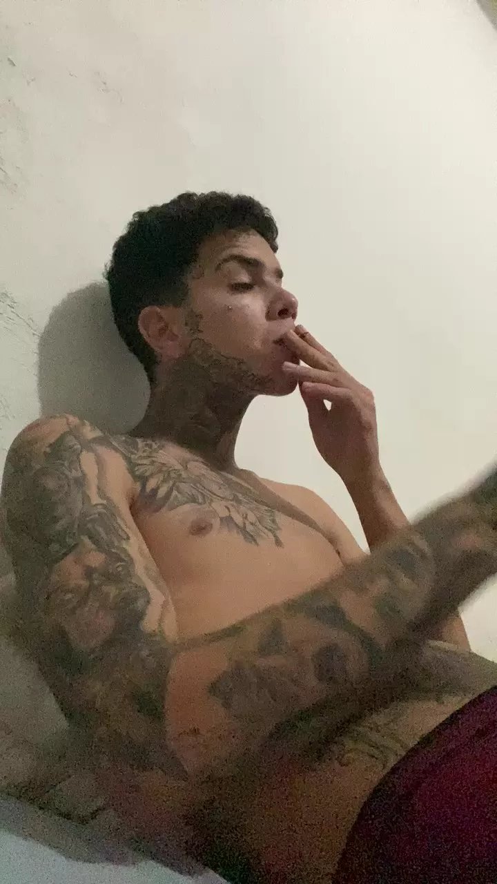 Offline Eookevin on Cam4