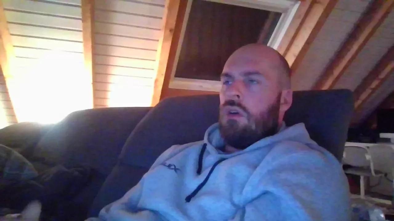 eshot2punkt0 on Cam4 