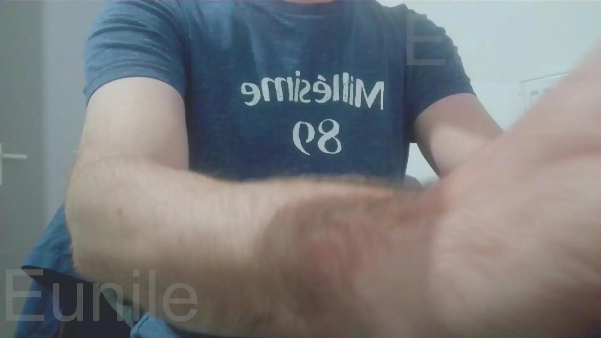 Offline eunile on Cam4