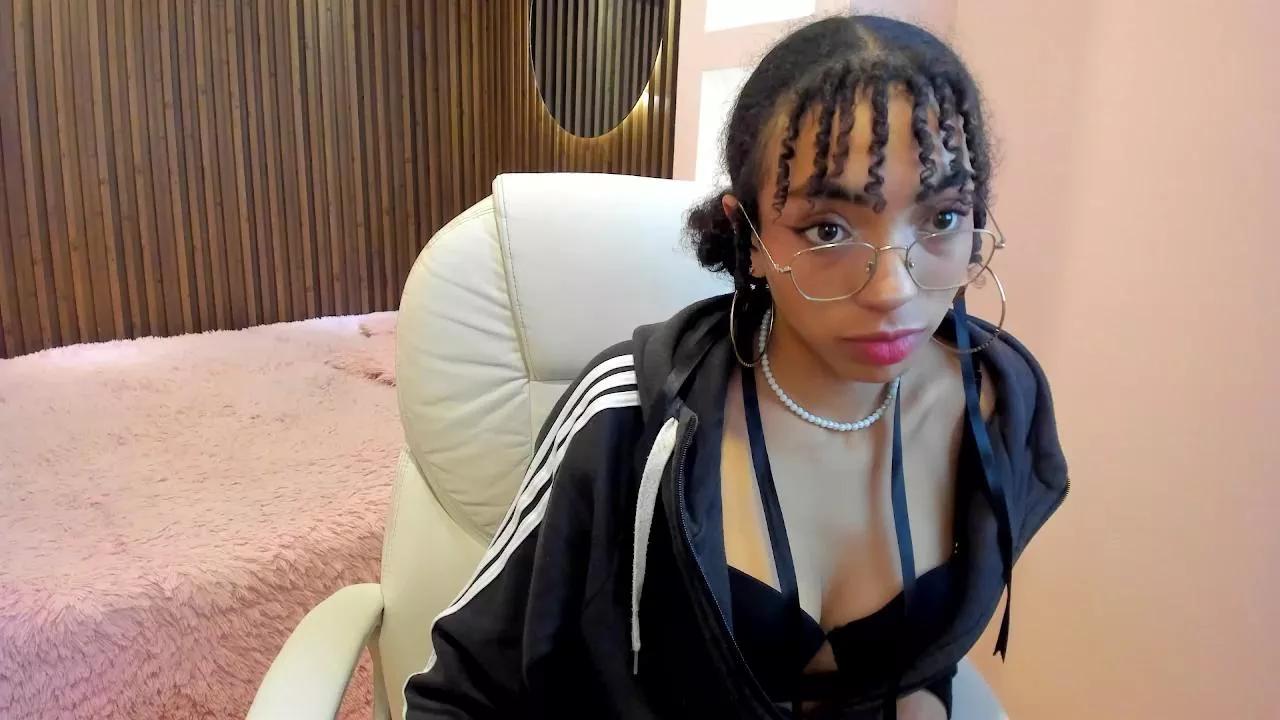 EvelynRodriguez on Cam4 
